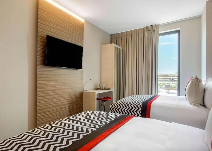 Insignia Hotel Brooklyn, An Ascend Collection Hotel